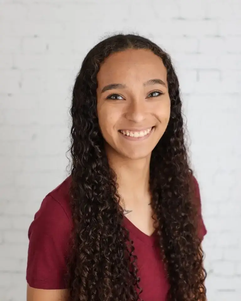 STAFF_KAYLA_RISLEY_SMA-4184